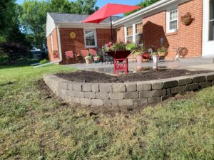 block retaining wall in indianola, iowa des moines landscaping company