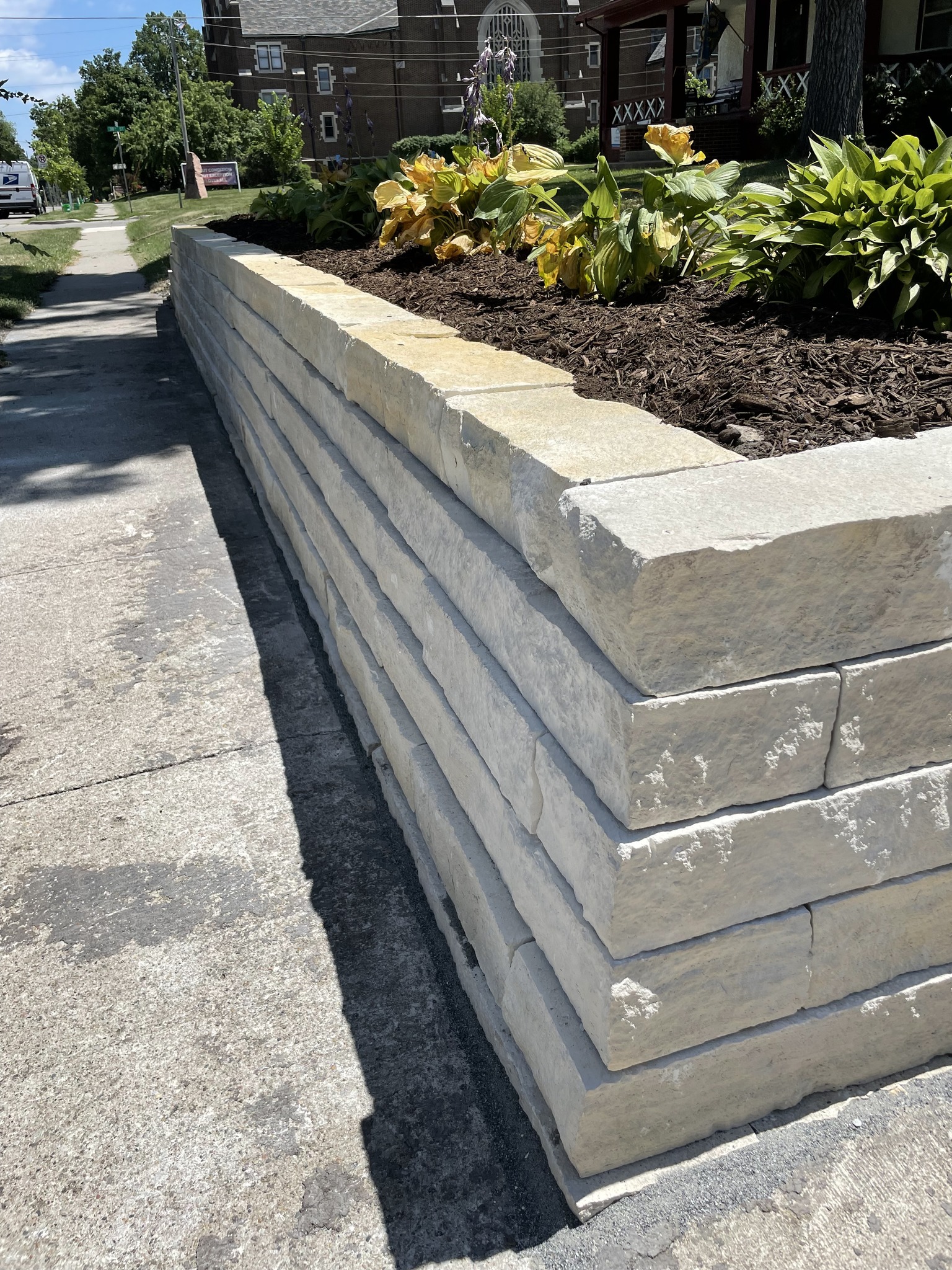 retaining wall landscaping project des moines iowa