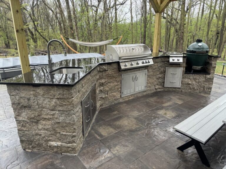 This Mother’s Day, Give Her the Outdoor Kitchen She Deserves