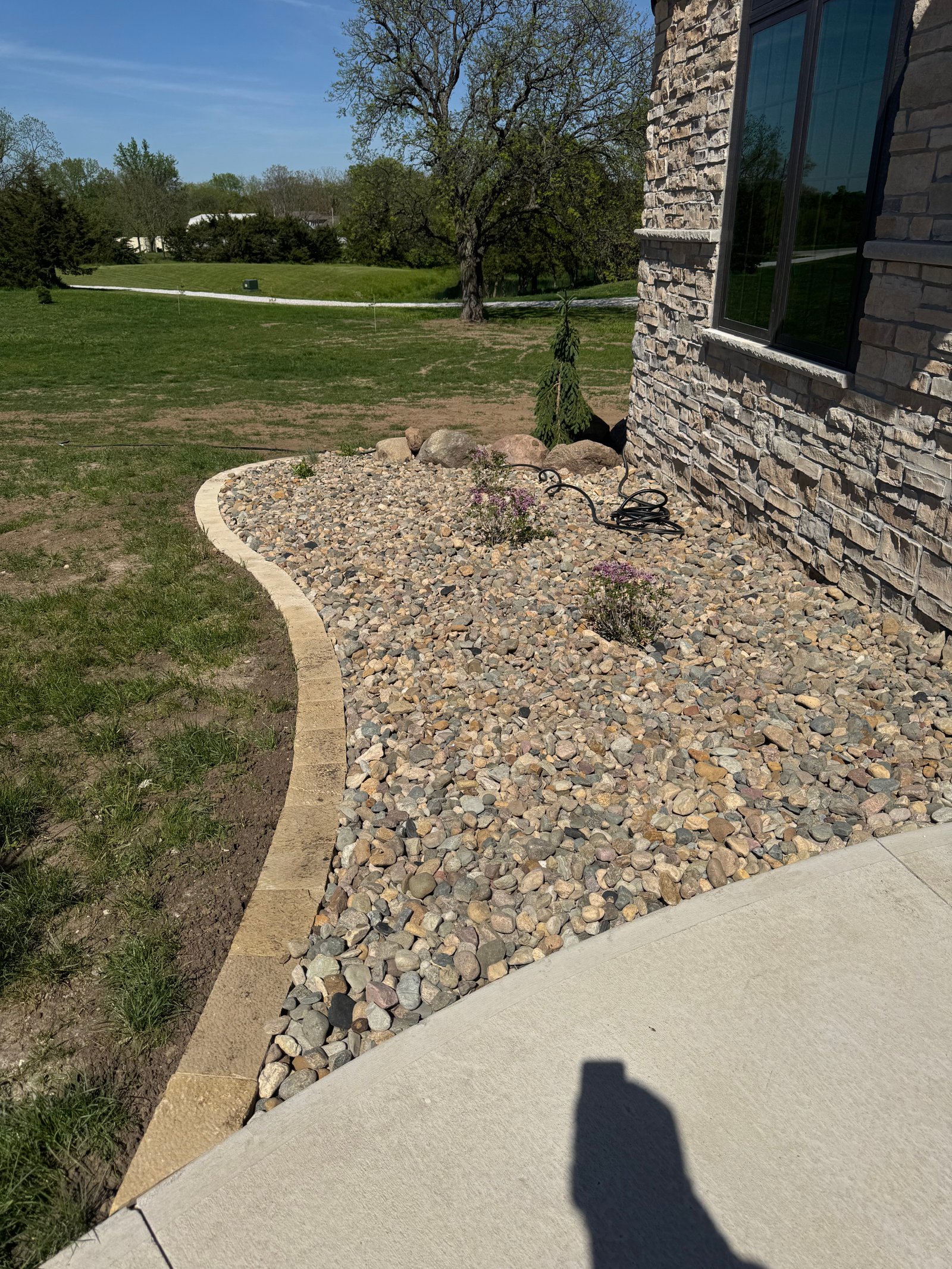 bondurant-limestone-landscape-edigng-1