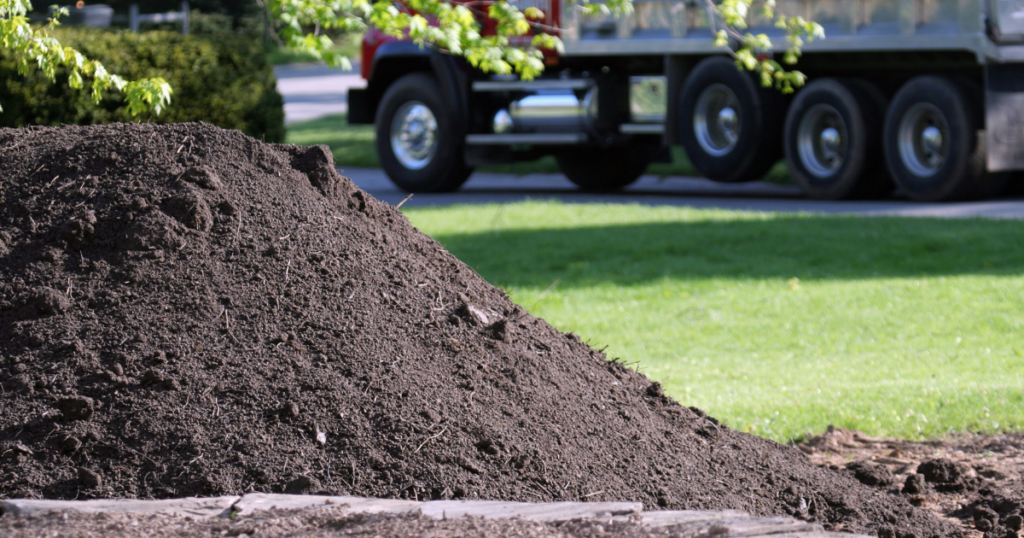 lawn reconditioning des moines new topsoil